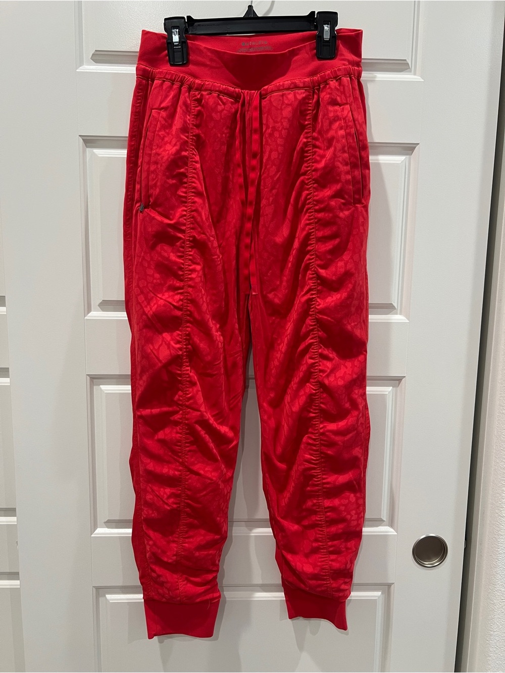 Athleta Red Attitude Lined Textured Pant II